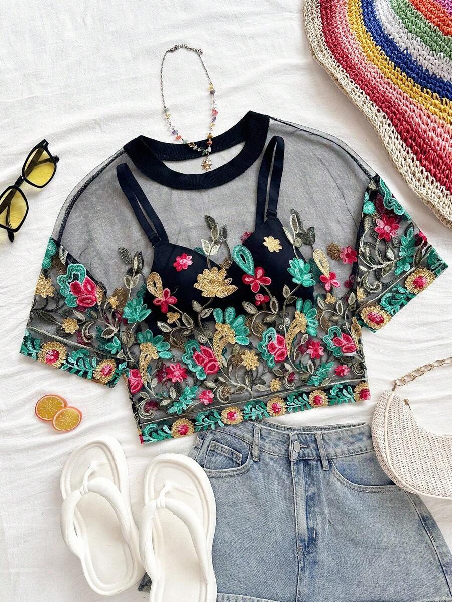 Soleia 女士休闲、度假、海滩、婚礼宾客、毕业典礼、早午餐、圣帕特里克节、春假、复活节、音乐节优雅波西米亚热带性感薄纱花卉衬衫，春夏款 - 白色 - 查看 1