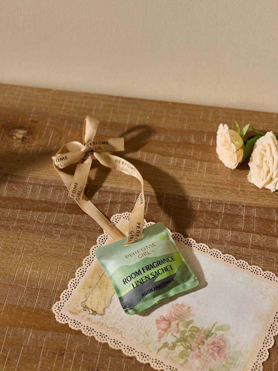 Cirelle 1pc Closet/Wardrobe Fragrance Sachet,Car Air Freshener / Car Fragrance Diffuser,Fragrance Hanger / Aromatherapy Hanger/Clip-On Air Freshener