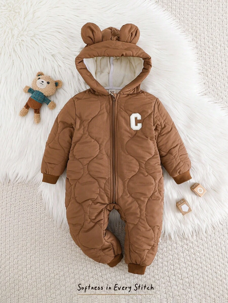 Cozy Pixies 男婴字母图案3D耳朵连帽抓绒长袖连体衣套装，百搭舒适，适合秋冬季穿着