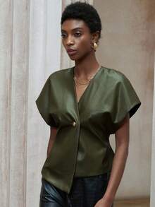 Aveloria Modichic V领不对称剪裁PU面料优雅通勤背心夹克 - 綠色 - 查看 1