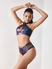 Menodora SHEIN Sport Kolorowy kostium do tańca dla kobiet z nadrukiem skóry węża, halterem, odkrytymi plecami i spodenkami