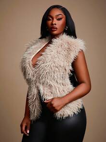 Radiana 大码女装秋冬优雅华丽性感基础款无袖背心，修身显瘦，仿皮草蓬松外套，时尚百搭，适合夜店、休闲、外出等各种场合，凸显身材，修饰身形，适合嘻哈、休闲、街头风、西部风、音乐节、复古、极简主义、演唱会、嘉年华派对、度假村、郊游、假期、假日、约会之夜、聚会、生日、单身派对、休息、锐舞派对、简约、时尚、俱乐部、可爱、休闲、购物、街头服饰、外出、Y2K、Y3K等风格，易于搭配皮草 - 卡其色 - 查看 3