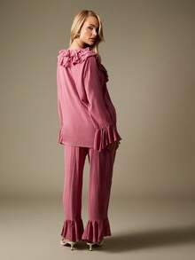 MISSGUIDED 复古荷叶边装饰长袖睡衣套装休闲睡衣，带纽扣前上衣和阔腿裤，优雅睡衣，秋季服装 - 粉色 - 查看 2