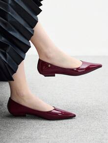 CUCCOO BIZCHIC 女士低跟尖头平底鞋，红色