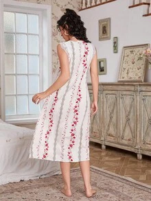 CottageSlumber Váy ngủ ren họa tiết hoa cổ vuông tương phản - Đỏ - Xem 2