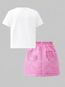 2件套年轻女孩服装：圆领短袖T恤，带有街头风格字母和泰迪熊图案，搭配粉色短裙。2025年返校季儿童学院风服装和校园运动装