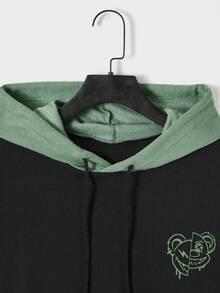 RueChic Cotton Men Bear Print Drawstring Hoodie & Sweatpants - Green - View 4