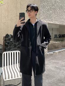 一件青少年男童时尚多功能连帽拉链外套，适合日常、户外活动和通勤穿着，秋冬季款 - 黑色 - 查看 1