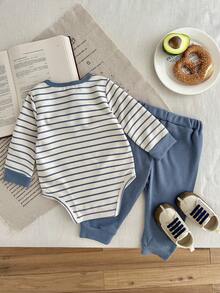 SHEIN 2 件套男婴幼儿新生儿 0-3 岁春夏休闲日常穿着条纹华夫格针织长袖连体衣 + 裤子套装 - 藍色 - 查看 2