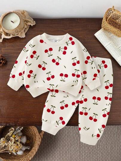 SHEIN Vintaside Kids 2 件套女婴休闲时尚可爱甜美樱桃印花圆领运动衫和运动裤套装，秋冬