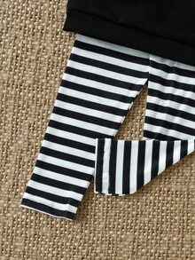 SHEIN Baby/Toddler Girls 0-3 Years Spring/Summer Casual Homewear & Outgoing Cute Fruit Strawberry Print Crew Neck Long Sleeve Sweatshirt + Ribbed Skinny Leggings Set Fall Winter - Black - View 4