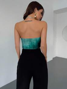 Firerie Áo hai dây họa tiết loang màu xanh dương nhạt thanh lịch, giản dị, màu xanh bạc hà. Hoàn hảo cho mùa hè, kỳ nghỉ, chuyến đi biển, khu nghỉ dưỡng và những buổi hẹn hò sang trọng. Thích hợp để đi chơi và thể hiện cả phong cách cũ lẫn mới. - Nhiều màu - Xem 3
