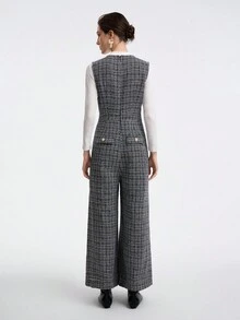 Aalyst Jumpsuit Wanita Kasual Leher V dengan Pinggang Ramping dan Kaki Lebar, Motif Jacquard Bertekstur, Tanpa Lengan - Hitam dan Putih - View 2