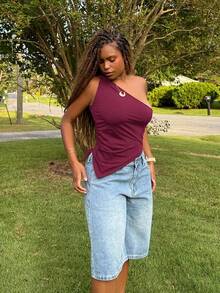Tyla Gomez 情人节勃艮第红色扭纹单肩上衣优雅修身女士上衣 - 酒紅色 - 查看 5