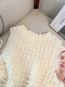 GlowEve CURVE 加大码女式无袖短款华夫格针织高端时尚圆领修身性感吊带背心 - 杏色 - 查看 6