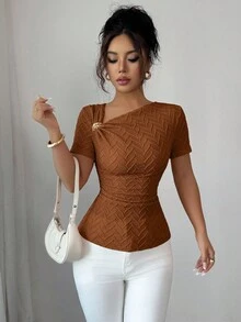 Elenzga 女士优雅不对称领口3D玫瑰金纽扣装饰短袖T恤 - 棕色 - 查看 6