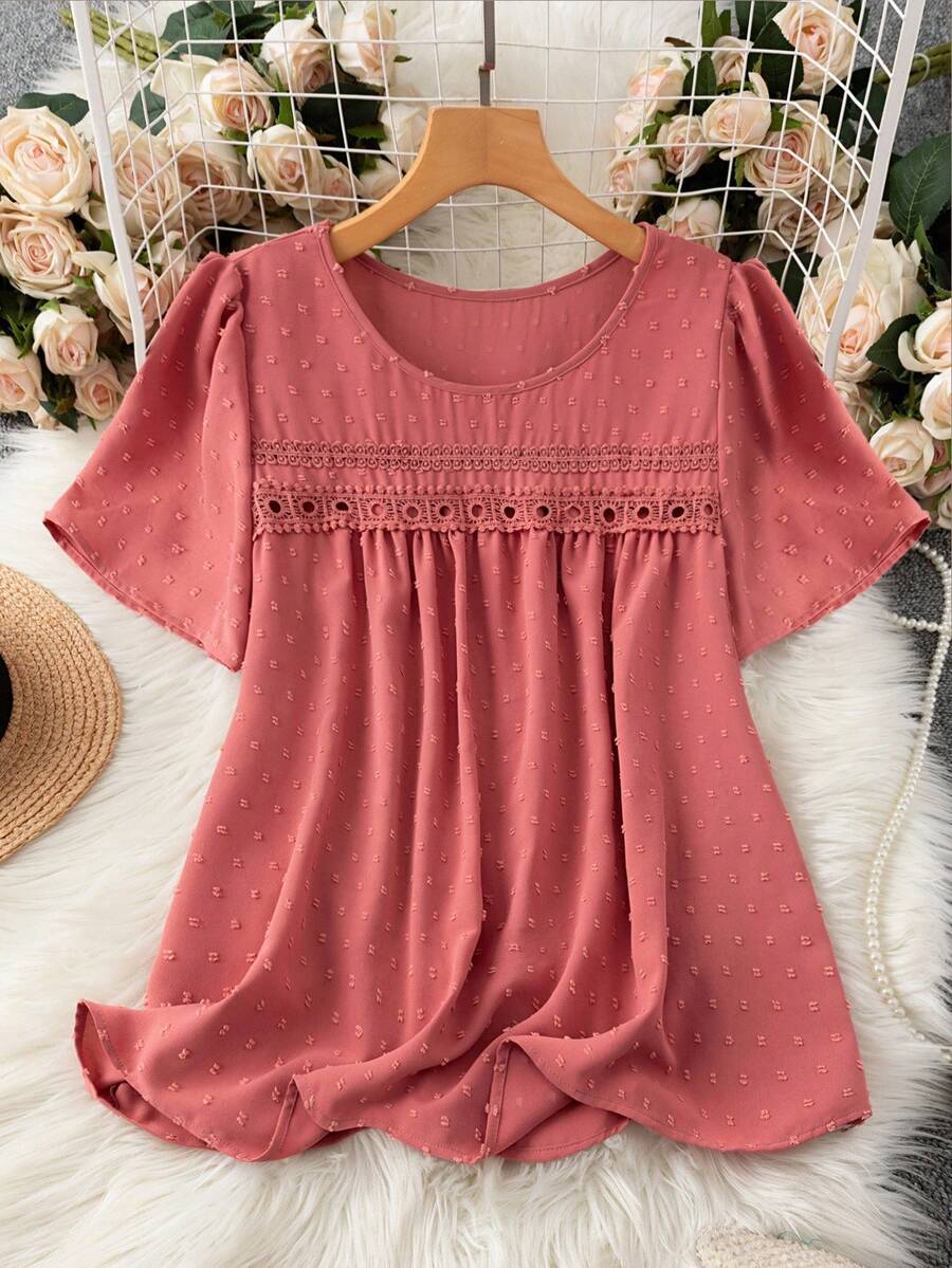 EMERY ROSE 大码女式休闲度假风格纯色瑞士圆点蕾丝拼接短袖上衣 - 粉色 - 查看 1