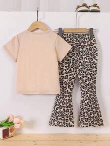 Young Girl Casual Pencil Print Round Neck Short Sleeve T-Shirt And Flare Pants Set, Summer New Arrival. Cute Face Graphic Tee, Retro Leopard Print Flare Pants, Versatile For Daily Wear And Parties - Apricot - View 2