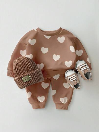 1 Set Baby Girls Casual Cute Fashion Heart Print Crew Neck Sweatshirt And Sweatpants Set, Autumn Fall Winter