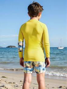 SHEIN 2pcs/Set Tween Boy Tropical Holiday Print Swimsuit - Short Sleeve Top + Shorts, Suitable For Vacation And Pool Play Summer Holiday