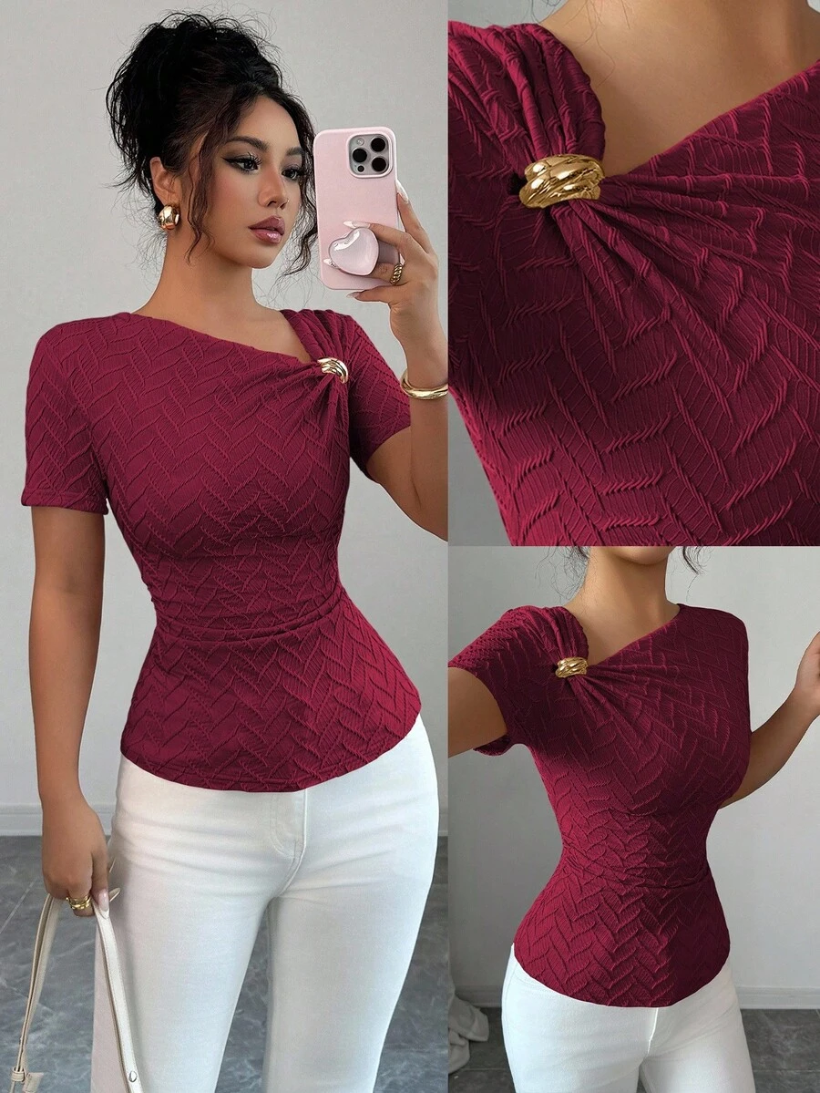 Elenzga Áo thun tay ngắn họa tiết nút vàng hồng 3D cổ bất đối xứng thanh lịch dành cho nữ - Đỏ - Xem 1
