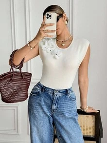 SHEIN Frenchy Women's White Floral Elegant Knit Top,3D Floral Decor Fitted Summer Casual Everyday Wear,Minimalist Fashion Solid Color Date Night Tops - Beige - View 7