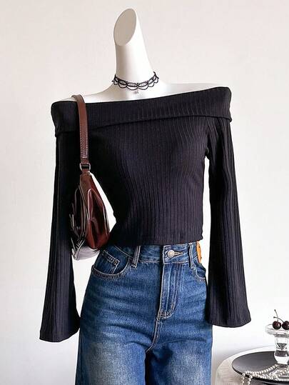 Sweetra Young 优雅翻领露肩喇叭袖黑色短款 T 恤，适合青少年女孩，适合春秋季节