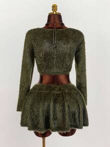 Amplova Plus Size Minimalist Solid Color Fluffy Cardigan And Mini Skirt Set - Army Green - View 2