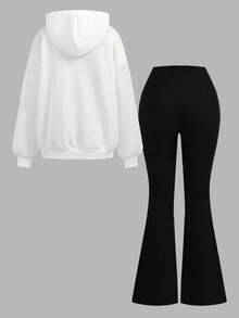 Girlism 少女两件套 碎花灰蓝 休闲百搭 宽松长袖卫衣喇叭裤 返校季 干净女孩 运动服 - 黑與白 - 查看 2