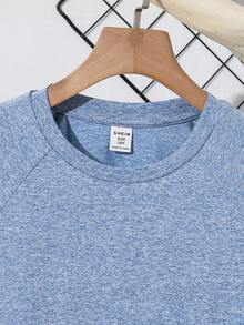 SHEIN 2 Stücke Farbblock Muster T-Shirt und Shorts Sport Outfit Set für Tween Jungen im Teenager Alter - Babyblau - Übersicht 6