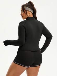 SHEIN Sports Chaqueta deportiva versátil y de moda para mujer de talla grande para correr y hacer ejercicio al aire libre - Negro - Ver 2