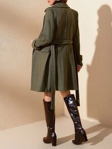 Cappotto elegante da donna con cintura e fibbia dettagliata, colore verde