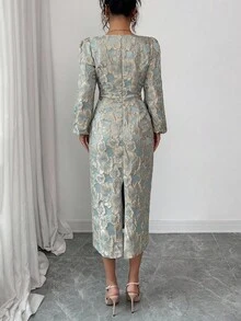 Elenzga 复古优雅花卉提花方领长袖腰部收腰中长连衣裙，珍珠金属纽扣装饰，开衩设计，奢华法式风格 - 綠色 - 查看 2