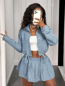 Slaydiva Women's Denim Jacket Long Sleeves Cropped Jacket Textured Fabric Light Blue Going Out Fashionable Double Pocket Drawstring Denim Jacket Y2K Jacket