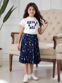 Tween Girl Slogan Graphic Tee & Floral Print Pleated Skirt - Blue and White - View 1