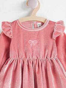 SHEIN 春秋季宝宝女童儿童时尚简约可爱甜美粉色天鹅绒柔软面料花蕾长袖圆领蝴蝶结图案纽扣上衣日常穿搭必备 - 紅木色 - 查看 5