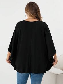 SHEIN CURVE+ بلوزة نسائية سوداء بأكمام خفيفة قصيرة مقاس كبير، مناسبة لمناسبات هالوين والخريف والشتاء - الأسود - مشاهدة 2