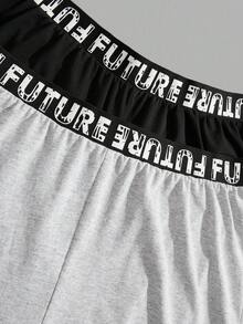 RueChic Men 2pcs Pack Printed Waist Regular Short - Multicolor - View 3