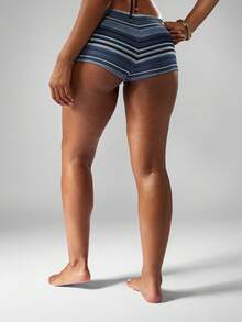 MISSGUIDED 编织沙滩短裤条纹夏季钩针图案低腰热裤比基尼泳裤罩衫节日假日泳装池畔度假沙滩装 - 藏蓝色 - 查看 2