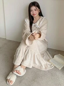 Dazy Plus 保暖内衬宽松蝙蝠袖长款蓬松睡裙，大码女式睡衣，秋冬舒适，宽松睡裙 - 米色 - 查看 6