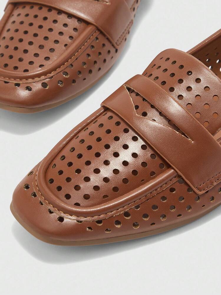 CUCCOO BIZCHIC Women's Casual Loafers, Breathable Hollow-Out Soft Sole Comfortable Flats, Suitable For All Seasons