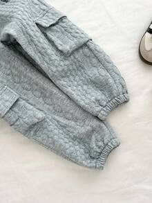Genkimix Kids Quần ống côn rộng rãi, chất liệu dệt kim jacquard cá tính, kiểu dáng thể thao, thu đông cho bé trai mùa thu - Màu Xám nhạt - Xem 4