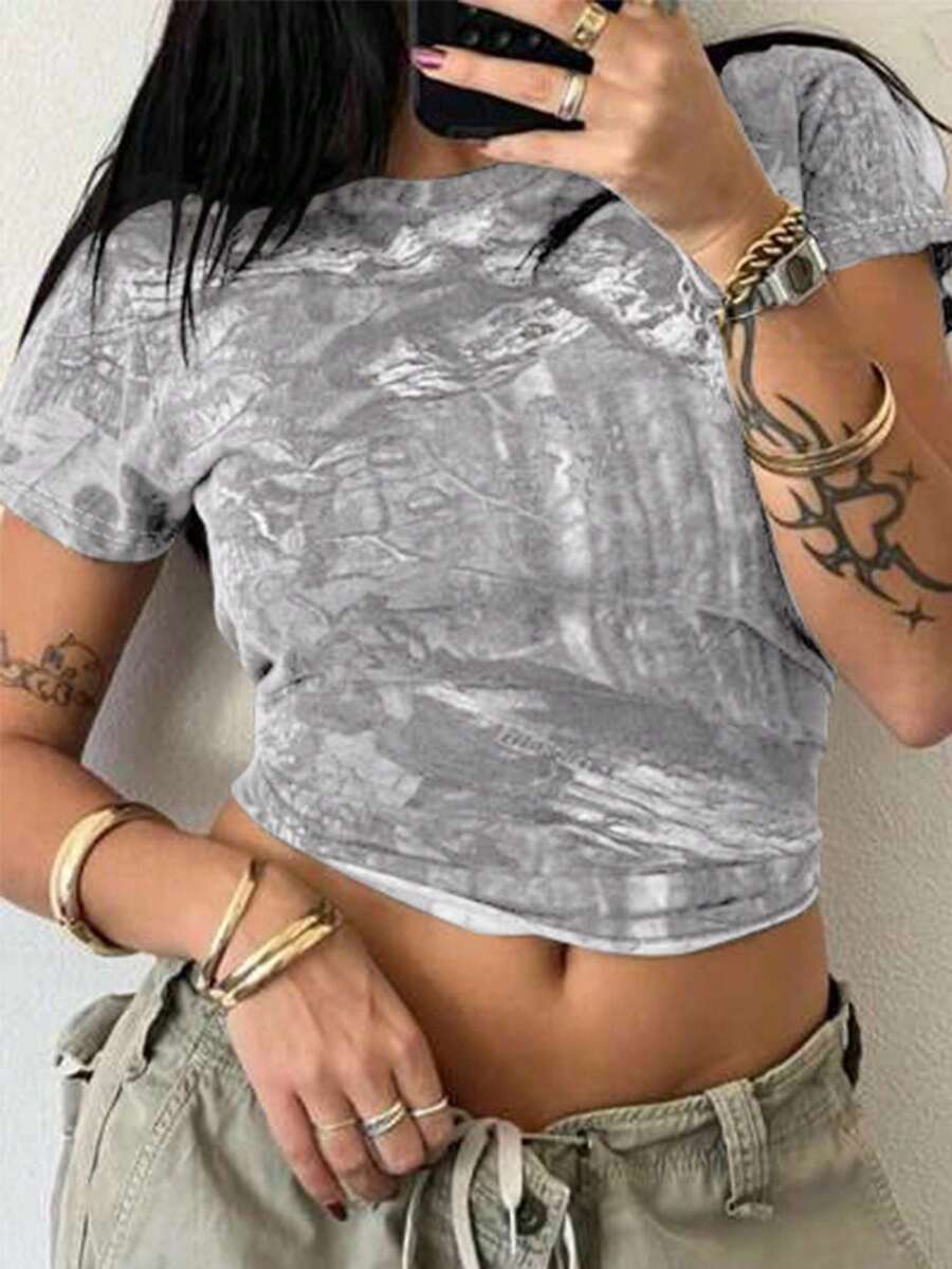 SHEIN Women's Leaf Digital Print Round Neck Short Sleeve Cropped Casual T-Shirt