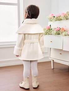 SHEIN 女婴休闲可爱拼布人造毛皮腰带斗篷大衣，节日装 - 白色 - 查看 2