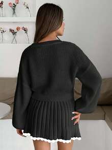 EURMUSE Niedlicher Rundhals-Pullover mit einfarbigem Fallschulter-Ballonärmel, Herz-Stickerei und einfarbiger mini plissierter gestrickter Rock, 2 Stücke Set für Damen im Herbst und Winter