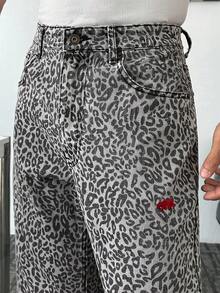 Manfinity VCAY Men's Retro Leopard Print Flared Jeans - White - View 4