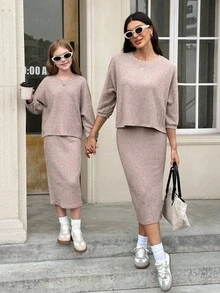 SHEIN 青少年女孩蝙蝠翼圆领 T 恤和中长铅笔裙 2 件套休闲套装，纹理针织面料，优雅适合秋冬季外出和日常穿着，返校