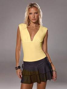 TRNVIE Áo nữ cổ chữ V sâu, dáng ôm, thích hợp mặc mùa xuân/hè. - Kem - Xem 5