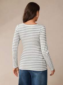 MaterniWear Áo thun bà bầu kẻ sọc đơn giản, phù hợp để mặc hàng ngày - Xám - Xem 2