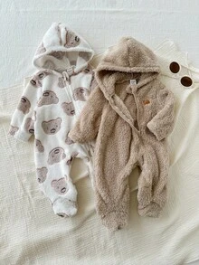 SHEIN Bộ 2 quần áo liền thân có mũ trùm đầu và quần dài mềm mại họa tiết gấu hoạt hình dễ thương dành cho trẻ sơ sinh, quần áo thường ngày cho bé mùa thu/đông - Nhiều màu - Xem 3